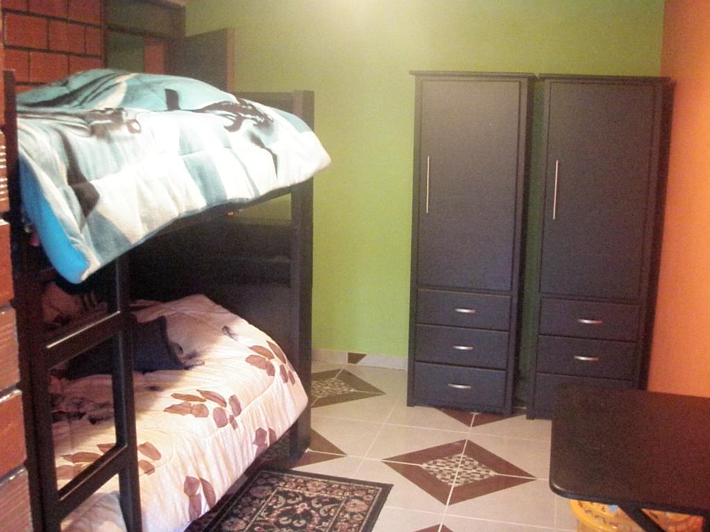 לטקונגה Hostel Sendero De Volcanes חדר תמונה