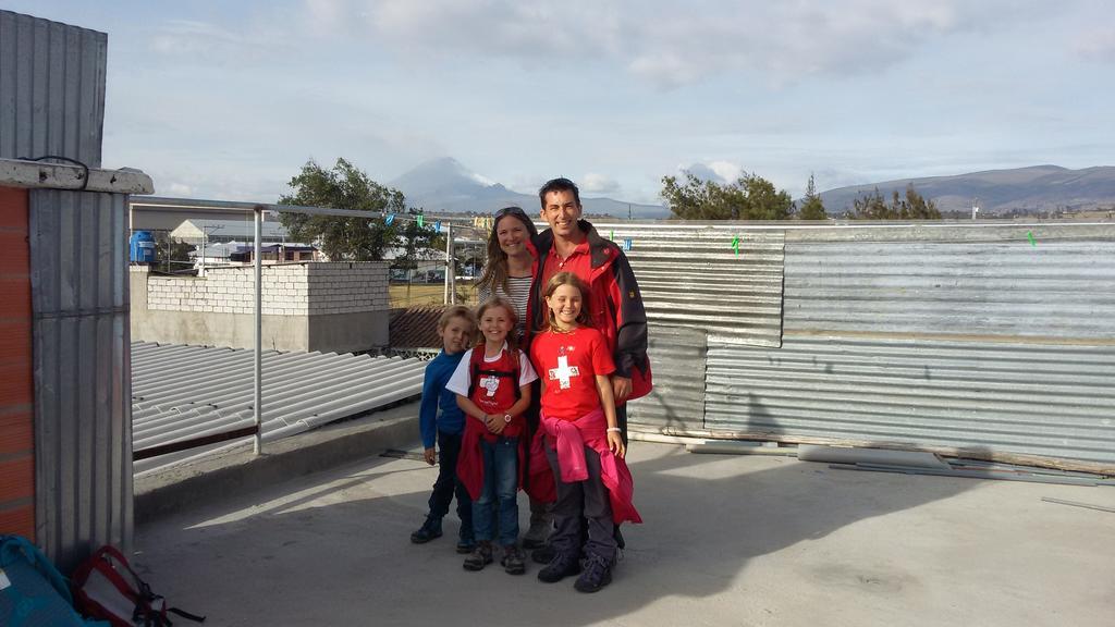 לטקונגה Hostel Sendero De Volcanes מראה חיצוני תמונה