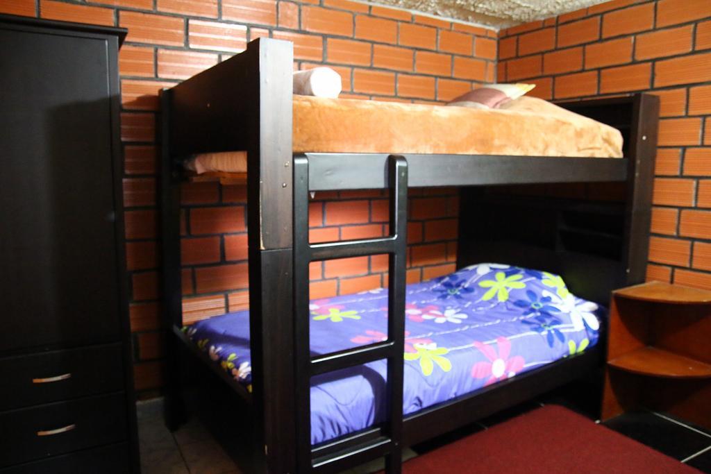 לטקונגה Hostel Sendero De Volcanes מראה חיצוני תמונה